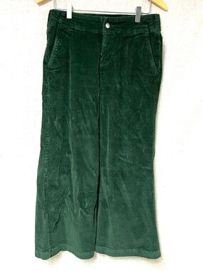Forest Green Wide-Leg Corduroy capris